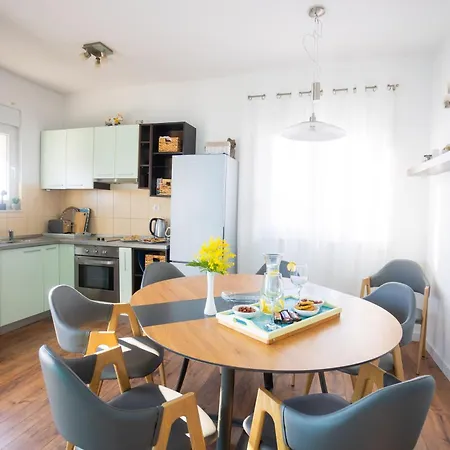 Sunshine With Pool * Traù