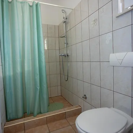 Sunshine With Pool * Traù