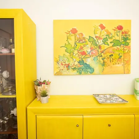 Sunshine With Pool *